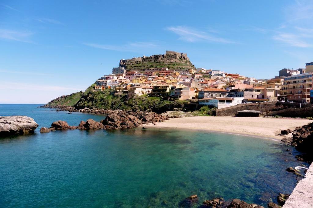 Happy Sun Apartment Castelsardo Exterior photo